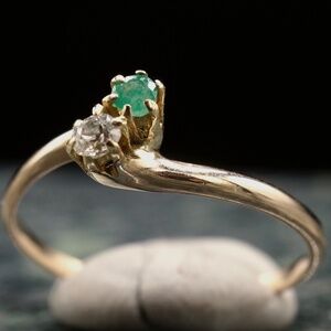 c.1900 Edwardian Toi et Moi Engagement Ring Mine Cut Diamond Natural Emerald 14k